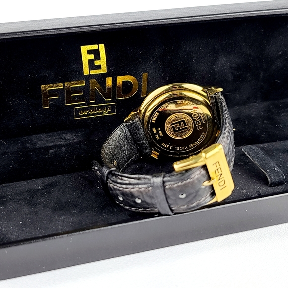 FENDI OROLOGI 300G WATCH - Picture 7 of 12